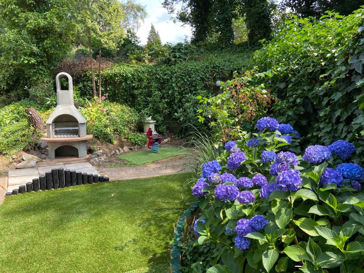 卢特伦Bosboerderij De Goudsberg Met Hottub In Tuin别墅 外观 照片